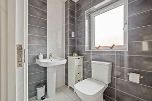 Photo 19- click for photo gallery